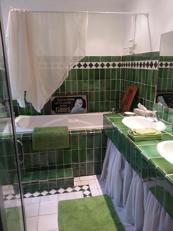 La Maison De L'Oenologue Poucharramet Ruang foto