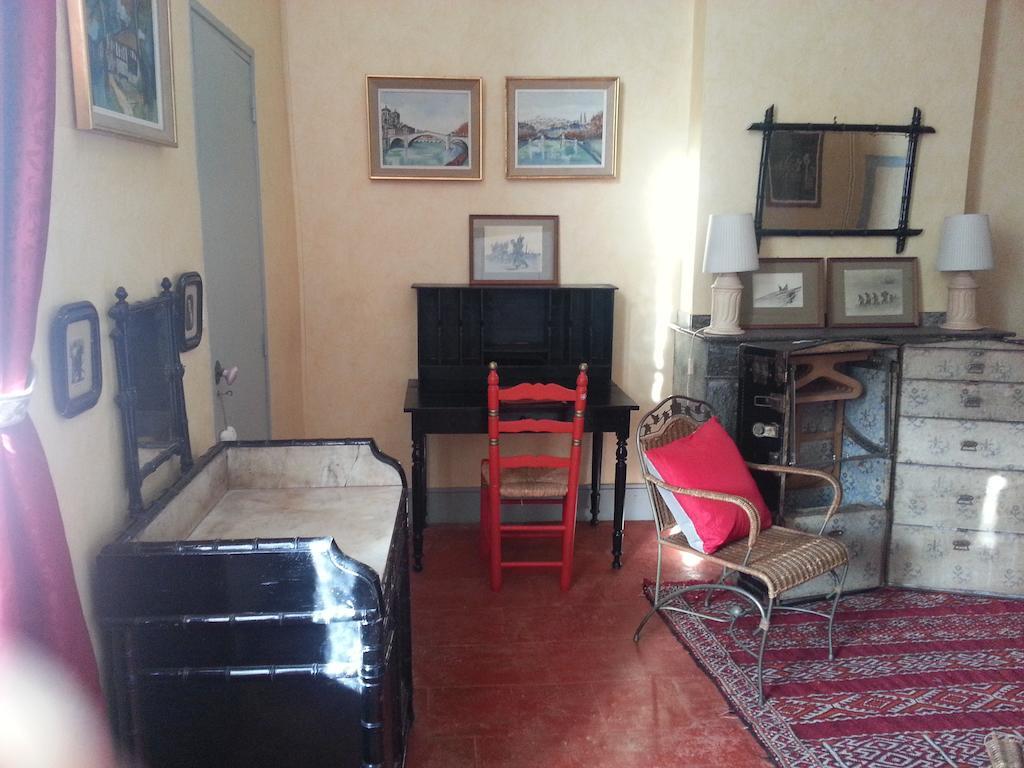 La Maison De L'Oenologue Poucharramet Ruang foto